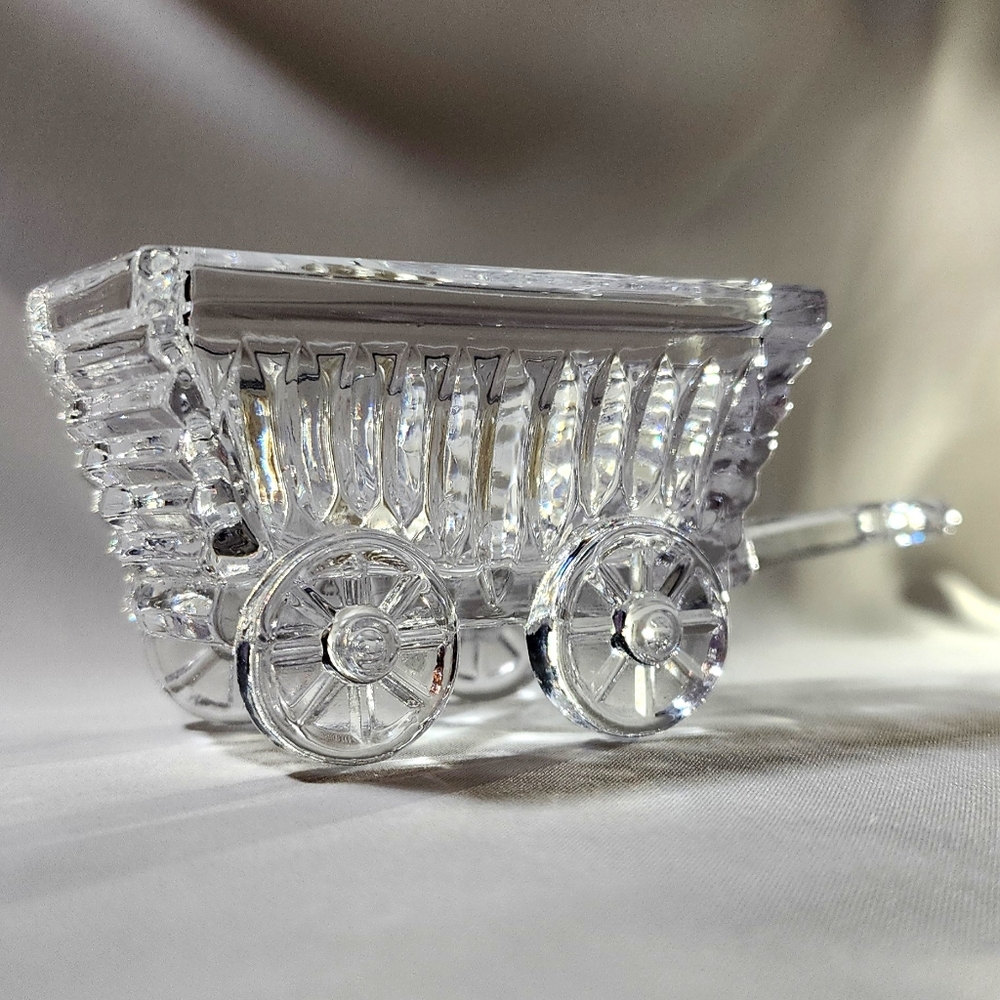Vintage Princess House Crystal Treasures 24% Lead Crystal Wagon